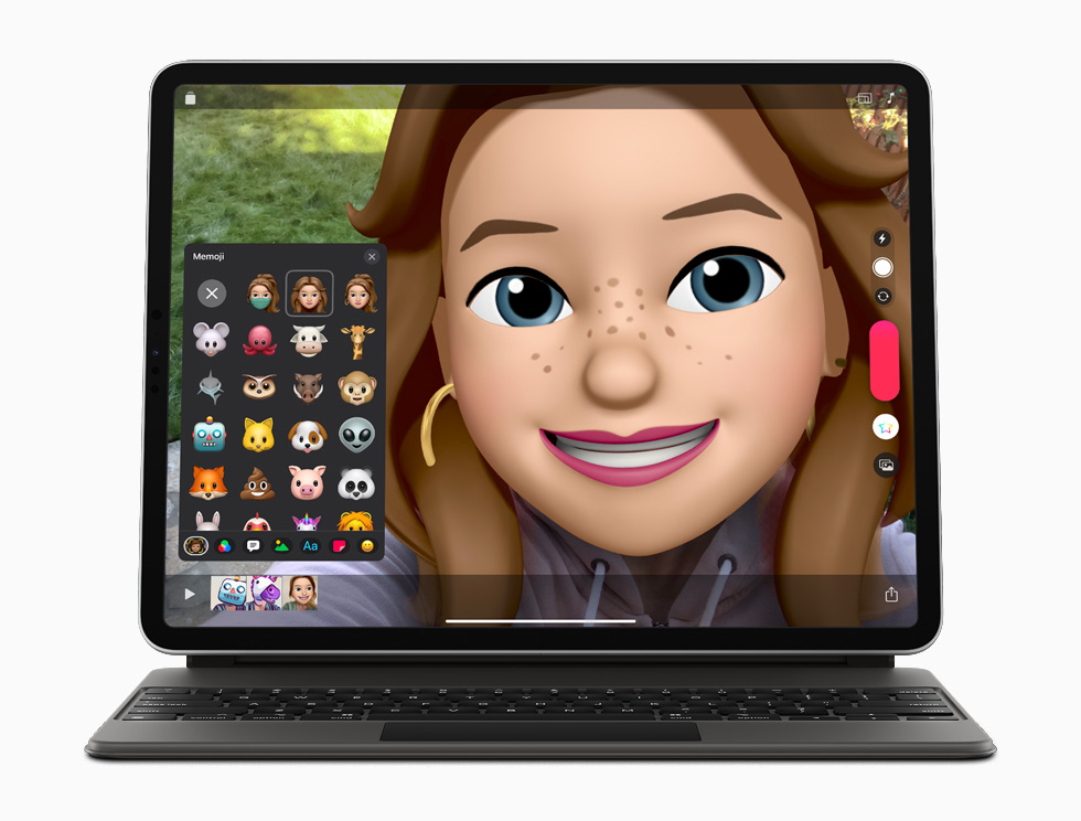 Панель Memoji в Apple Clips на iPad