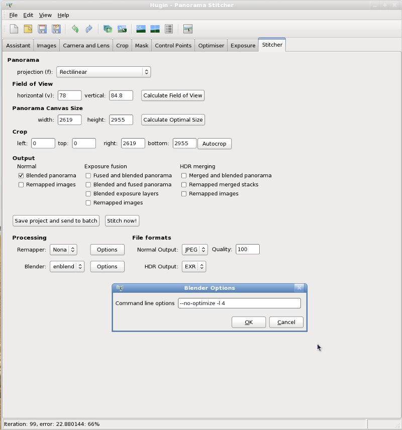Вкладка Stitcher в Hugin с выбранным Blender enblend и окном Blender Options для дополнительных аргументов