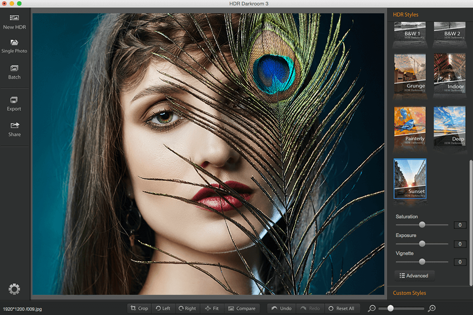 Окно HDR Darkroom 3 на macOS с портретом, HDR Styles и нижними кнопками Crop, Compare, Undo и Reset All