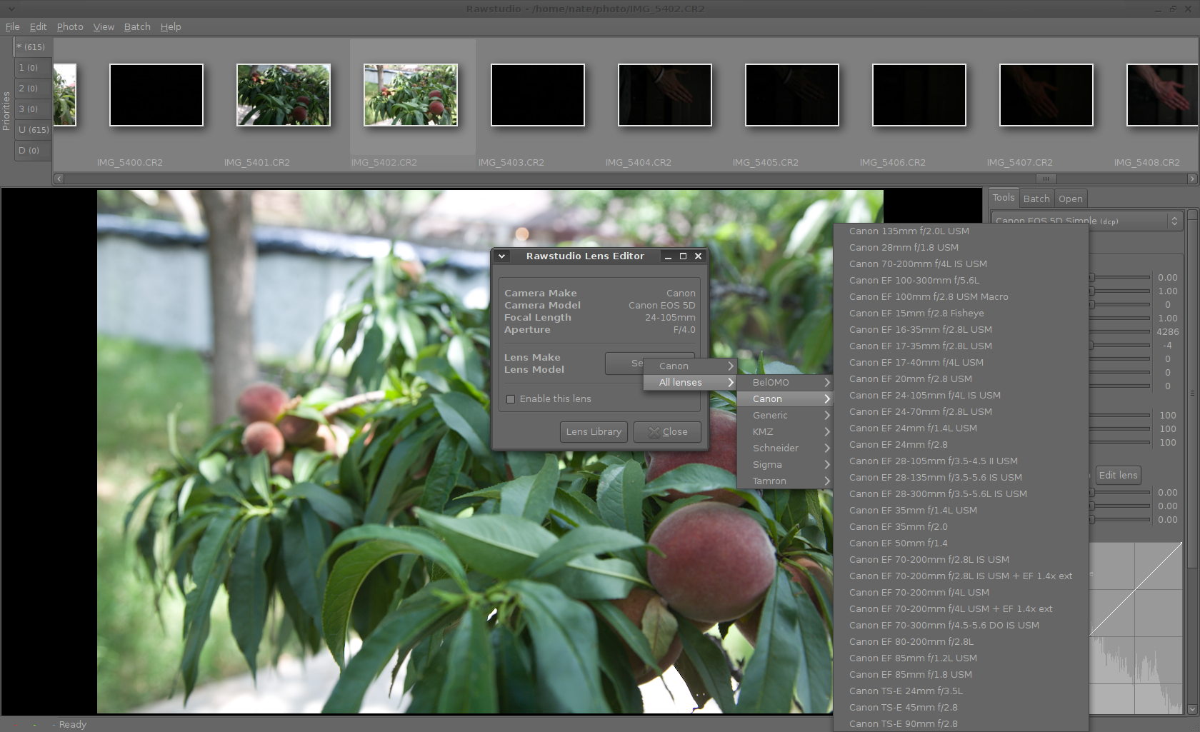 Окно Rawstudio Lens Editor со списком производителей и моделей объективов Lensfun