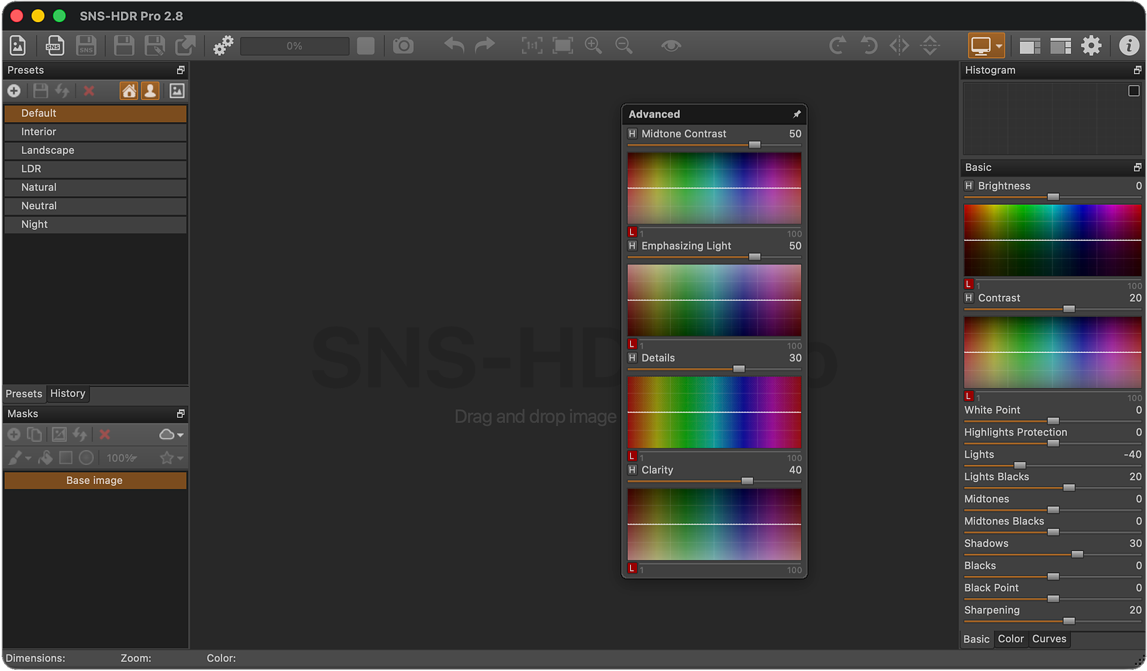 Интерфейс SNS-HDR Pro 2.8 с плавающей панелью Advanced поверх рабочей области